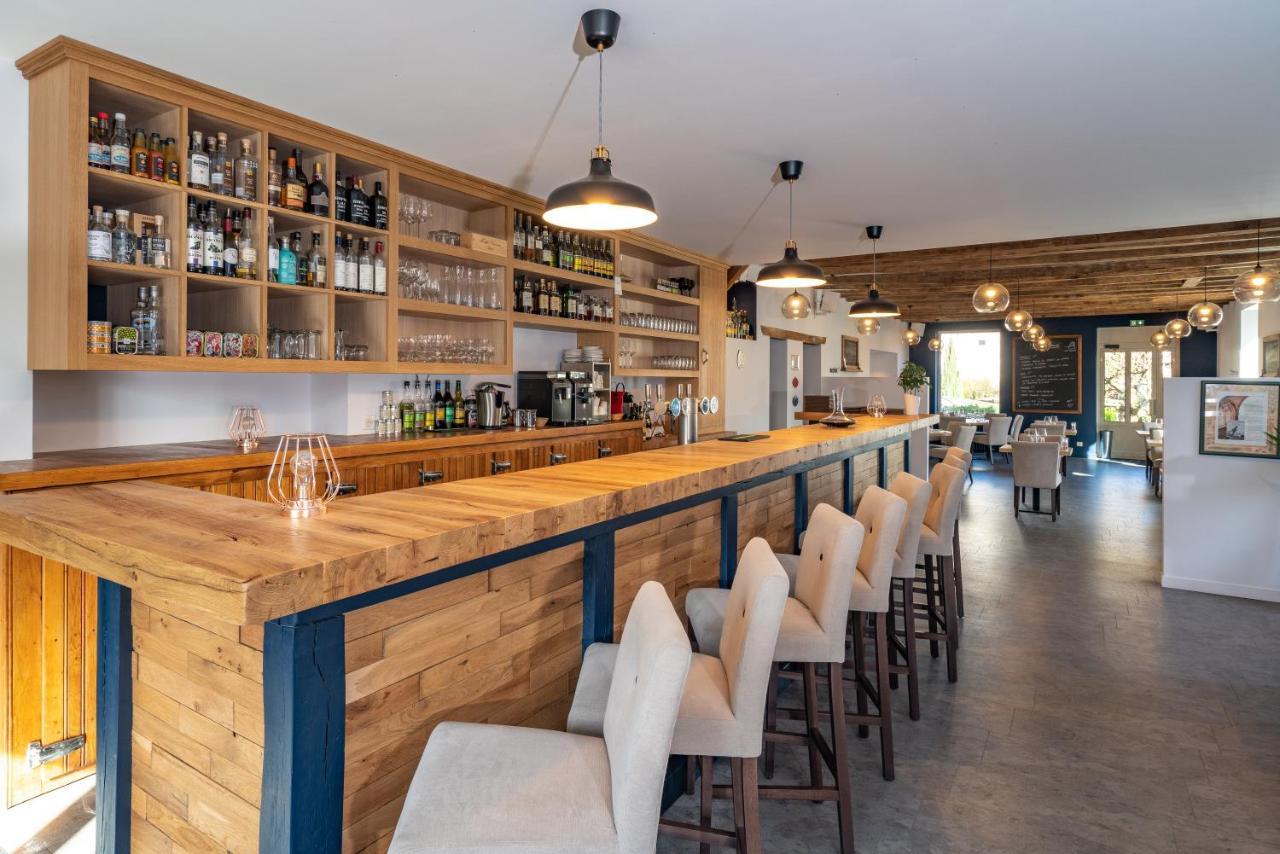 רושקורבון L'Auberge Du Croissant מראה חיצוני תמונה